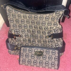 Michael Kors Purse and Wallet Set